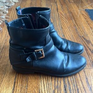 Tommy Hilfiger black ankle boots